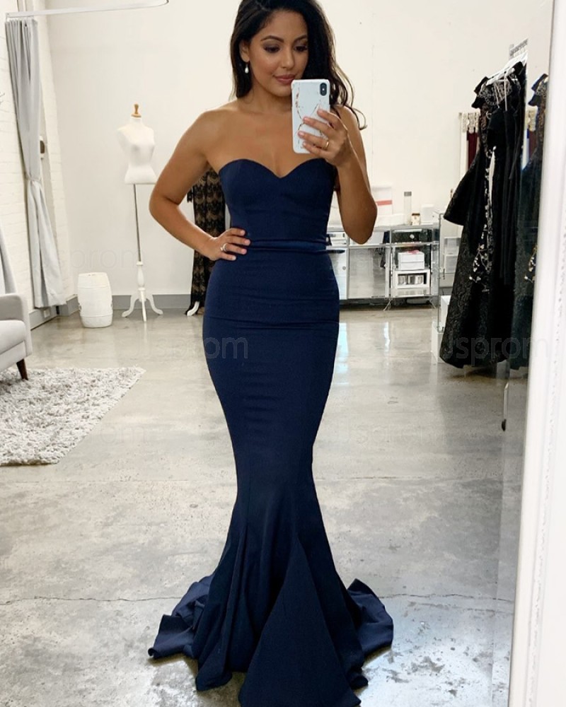 Simple Navy Blue Sweetheart Mermaid Bridesmaid Dress BD2136