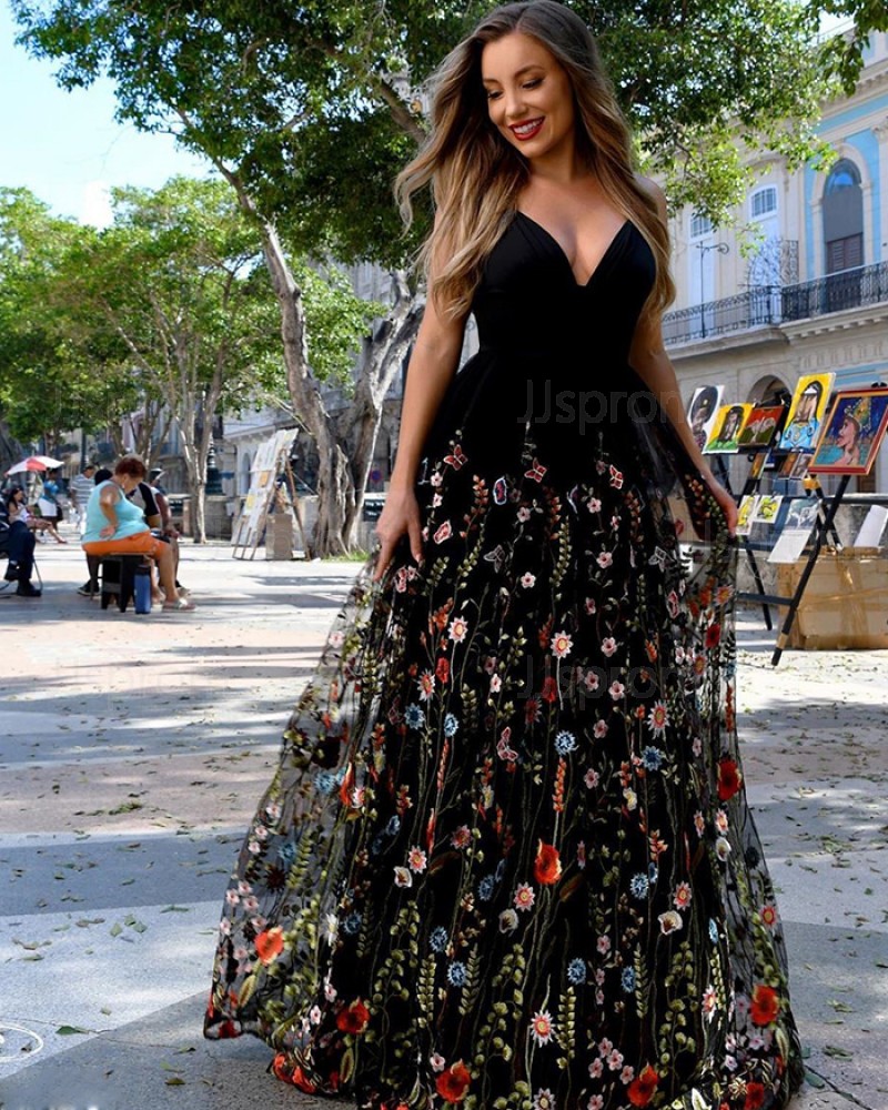 Black V-neck Satin A-line Prom Dress with Floral Lace Skirt PM1884