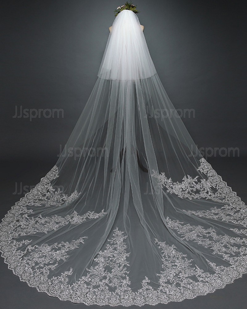 White Two Tiers Lace Applique Edge Chapel Length Wedding Veil TS17101