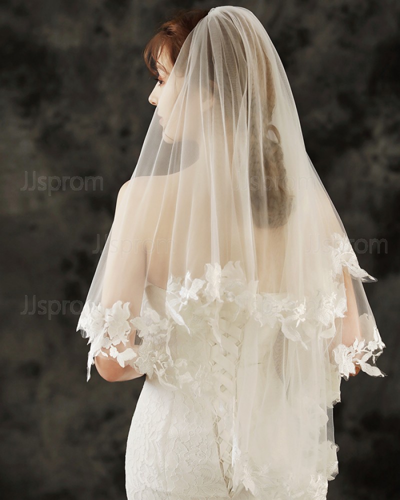 Ivory Two Tiers Lace Applique Edge Tulle Elbow Length Veil TS1901A