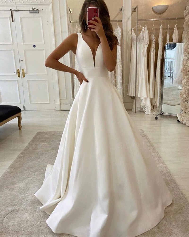 V-neck White Satin Simple Wedding Dress for Fall WD2310