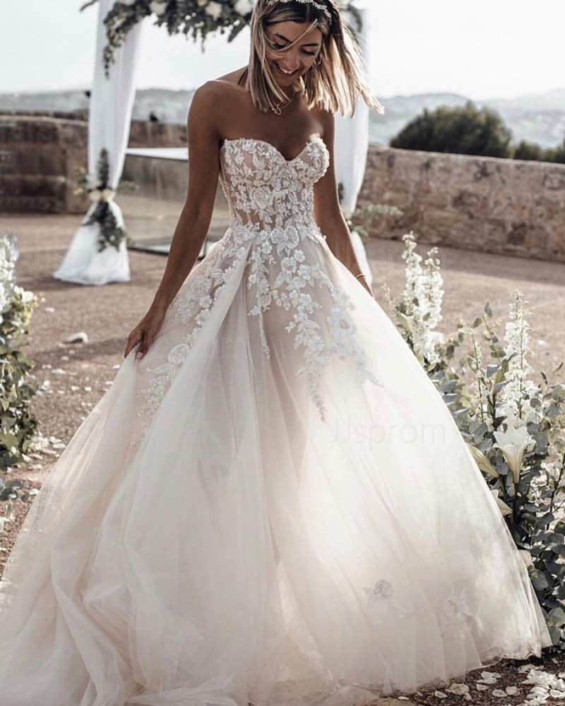 Lace Applique Tulle Sweetheart Wedding Dress WD2339