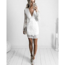 White Lace Tight V-neck Graduation Dress with Long Sleeves HD3224