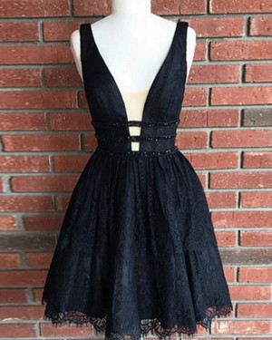 Black Lace Mesh Waist V-neck Pleated Homecoming Dress HD3054