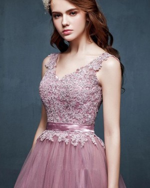 Long V-neck Lace Bodice Tulle Prom Dress with Handmade Flowers PM1311