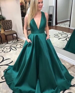 Simple Long Satin Deep V-neck Green Prom Dress with Pockets PM1411