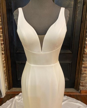 V-neck Silk-Like Simple Fabric Mermaid Wedding Dress WD2456