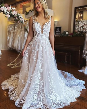 Lace Ivory A-line V-neck Wedding Dress WD2521